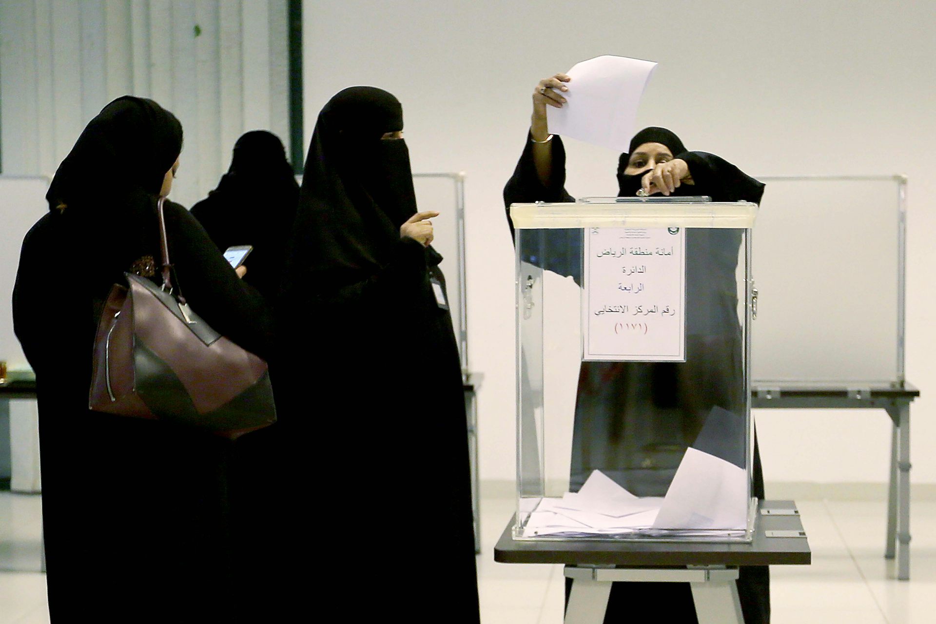 Women's Votes: Six Amazing Facts From Around The World