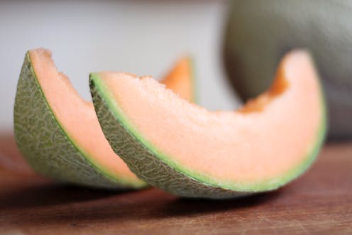 What is listeria and how does it spread in rockmelons?