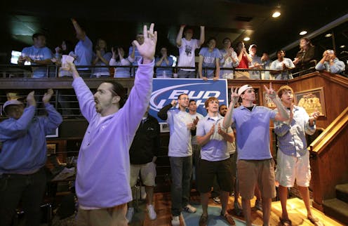 Booze and basketball: Why binge drinking increases during March Madness