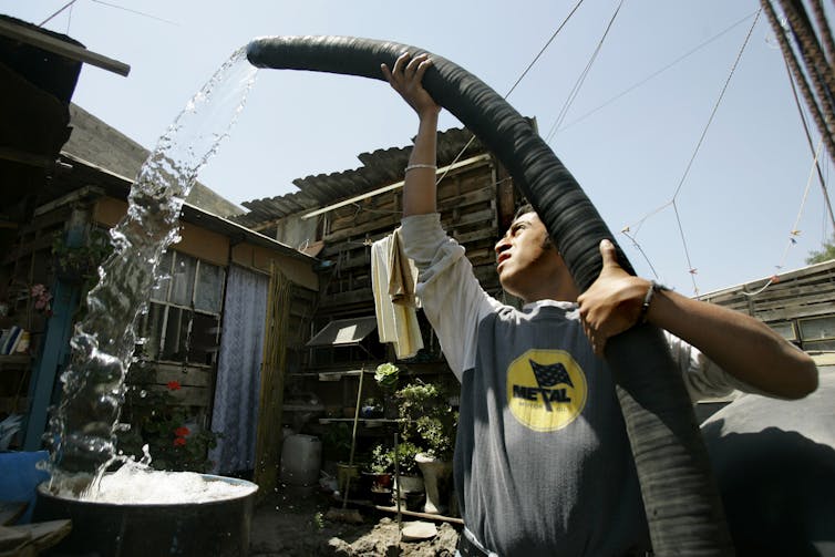 Los 'juegos' políticos con el agua del que son víctimas los mexicanos