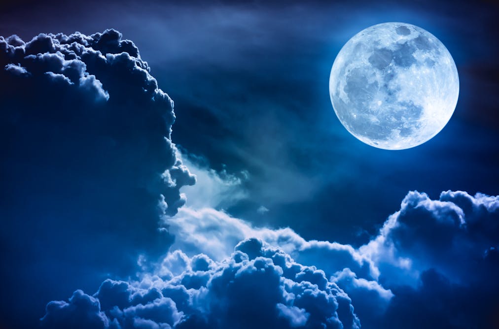 23 Gambar Bulan Dan Bintang Malam Hari Foto Pemandangan HD 23 Gambar Bulan Dan Bintang Malam Hari Foto Pemandangan HD