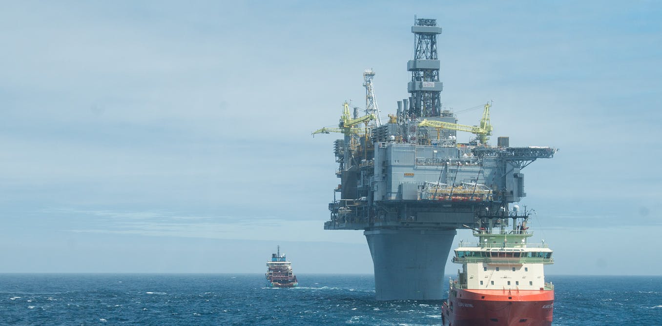 New Hebron offshore oil platform a Canadian engineering marvel