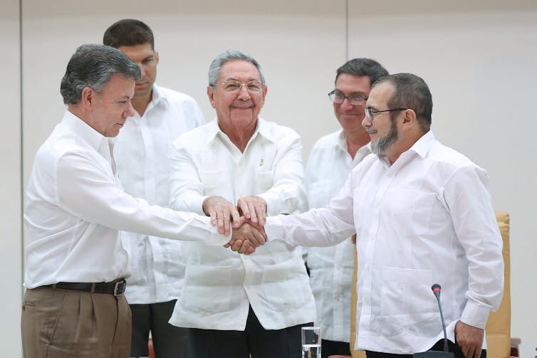 Colombian guerrilla leader ends controversial presidential bid, giving peace a chance