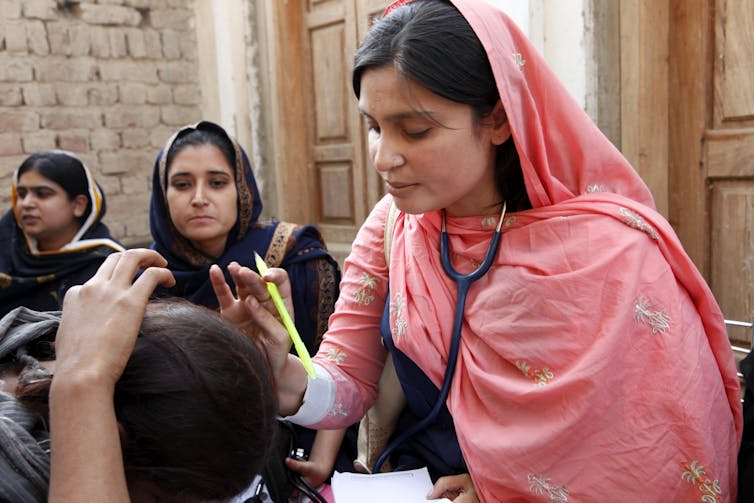 Polio eradication needs willing volunteers. Credit: Department for International Development, CC BY