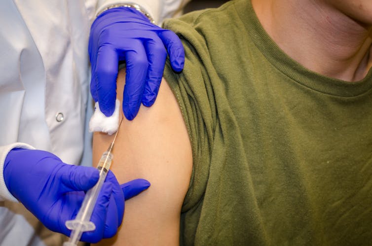 what's new about the 2018 flu vaccines, and who should get one?