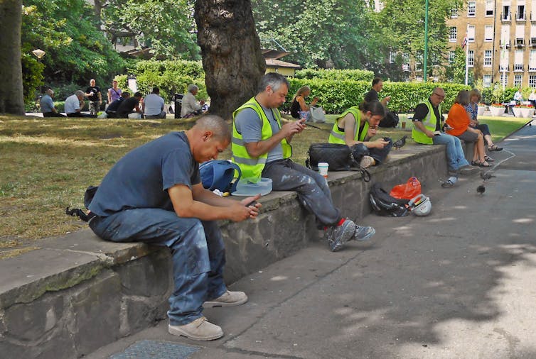 Tweet all about it – people in parks feel more positive