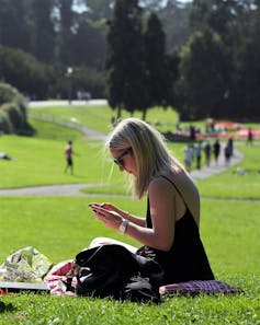 Tweet all about it – people in parks feel more positive