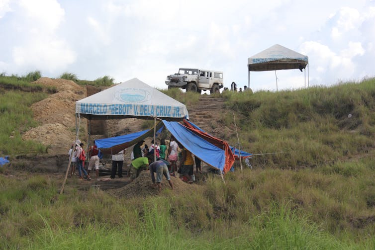 Rhino fossil rewrites the earliest human history of the Philippines