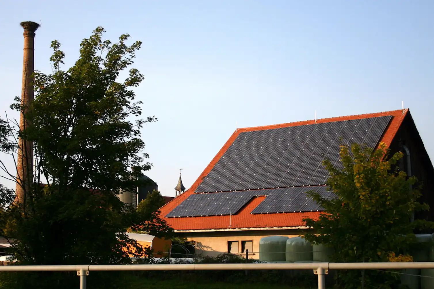 Explainer What Is Photovoltaic Solar Energy Explainer what is photovoltaic solar energy