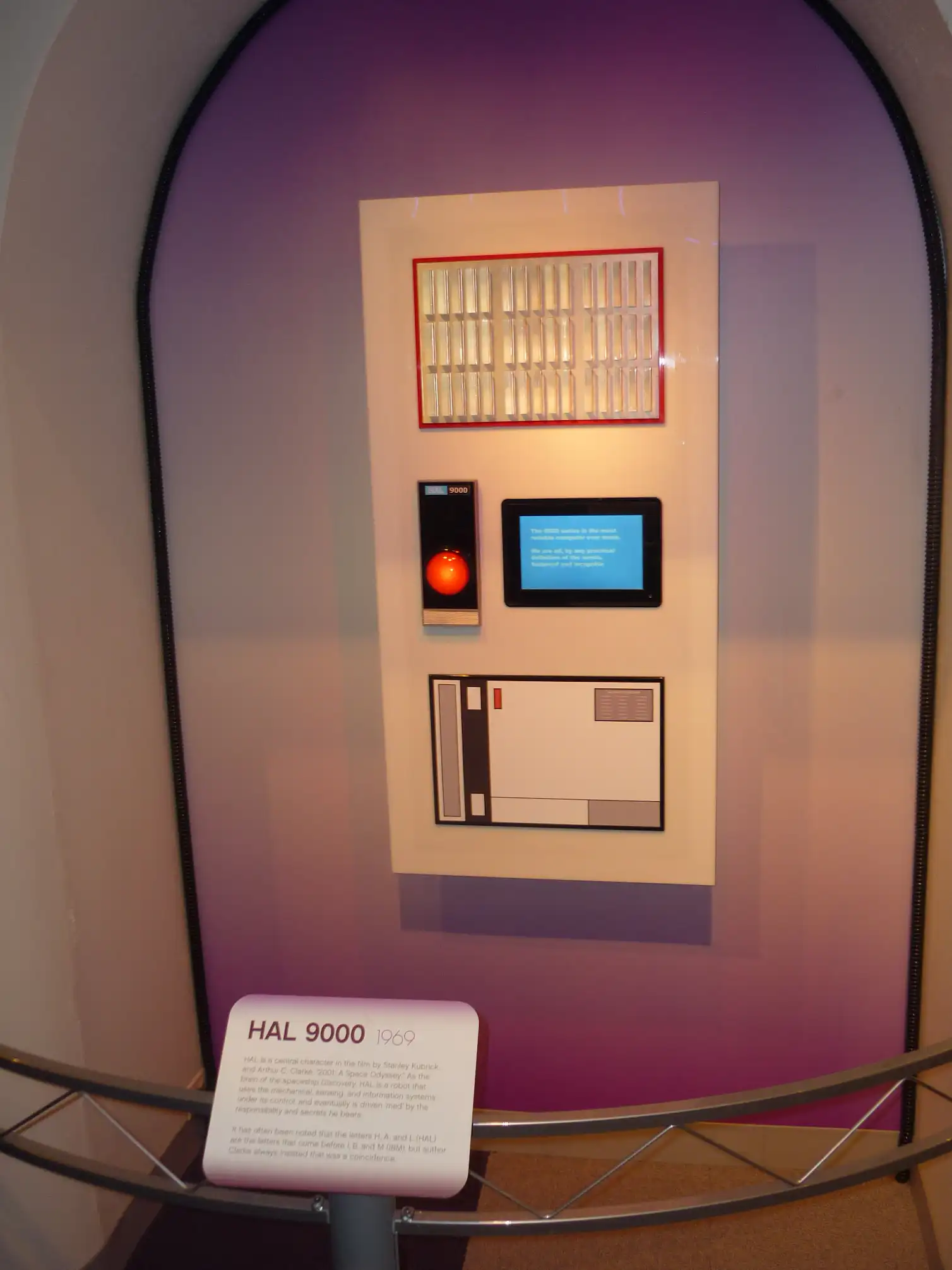 Hal Bot Artificial intelligence talks (and talks): the story since ‘2001: A ...