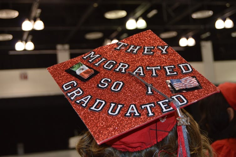 What can we learn from the way graduates are decorating their caps?