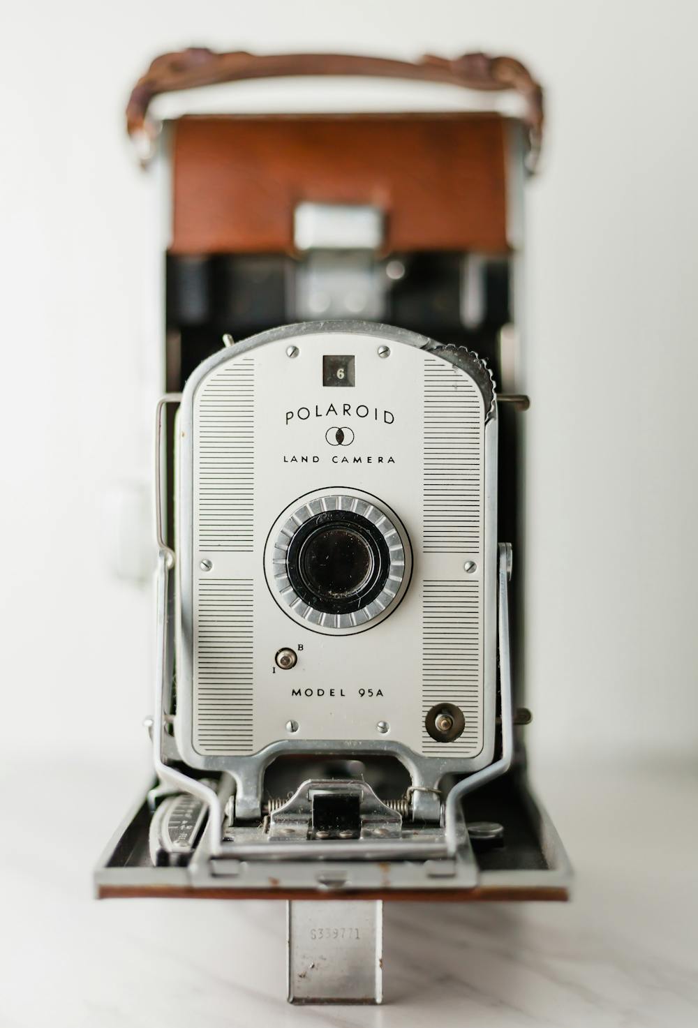 Vintage Polaroid 500 Land Camera