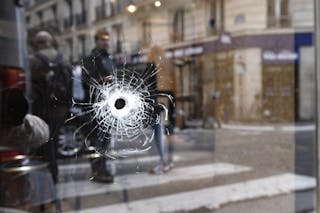 Terrorisme Nommer La Violence Precisement Pour Affronter Les Menaces Efficacement