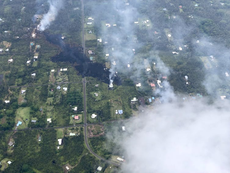 but what's going on beneath Hawai'i's volcano?