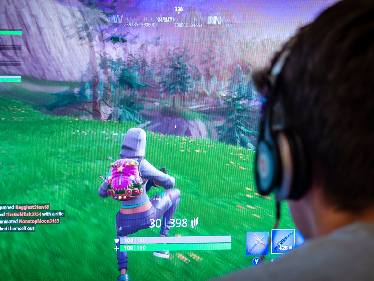 Fortnite Person At Negative Health Death Runs Fortnite Codes Death Runs Fortnite Codes