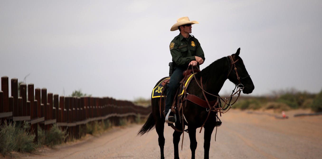 border crisis mexico charts