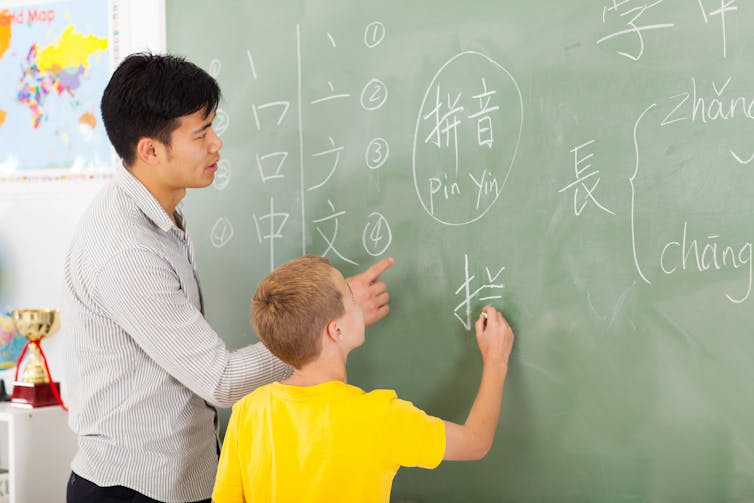 Learning languages early is key to making Australia more multilingual