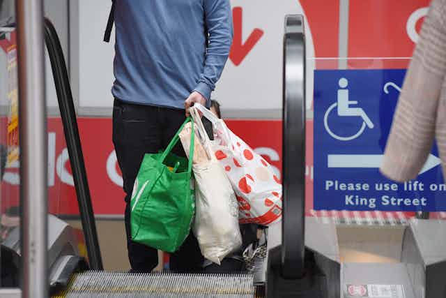 Big W joins major supermarkets in phasing out plastic bags