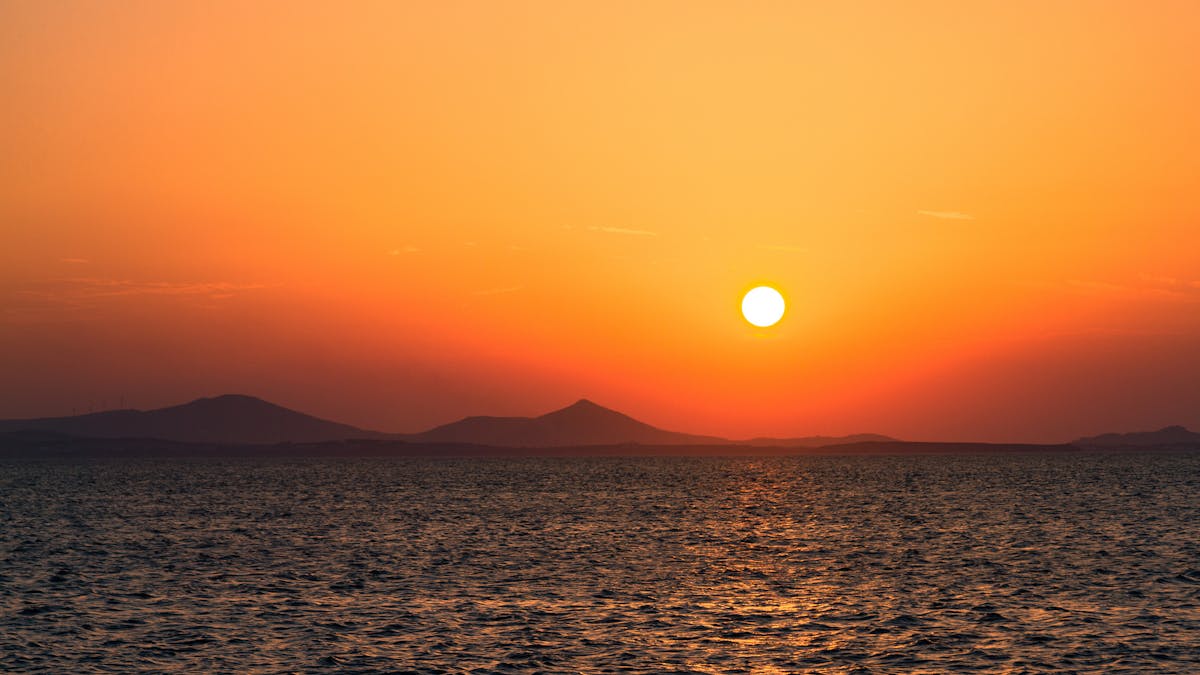 Red Sky At Night Shepherd S Delight The Science Of Beautiful Sunsets