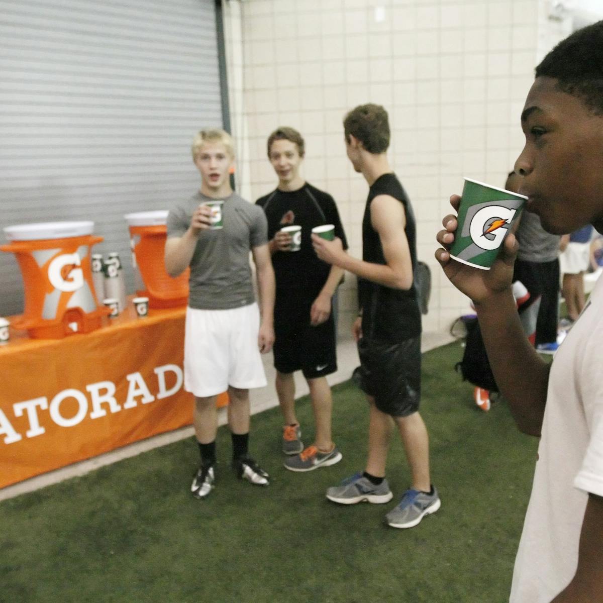 Overhydrating Presents Health Hazards For Young Football Players