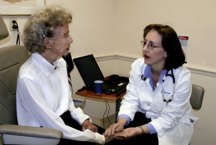 Genetic testing: Should I get tested for Alzheimer's risk?