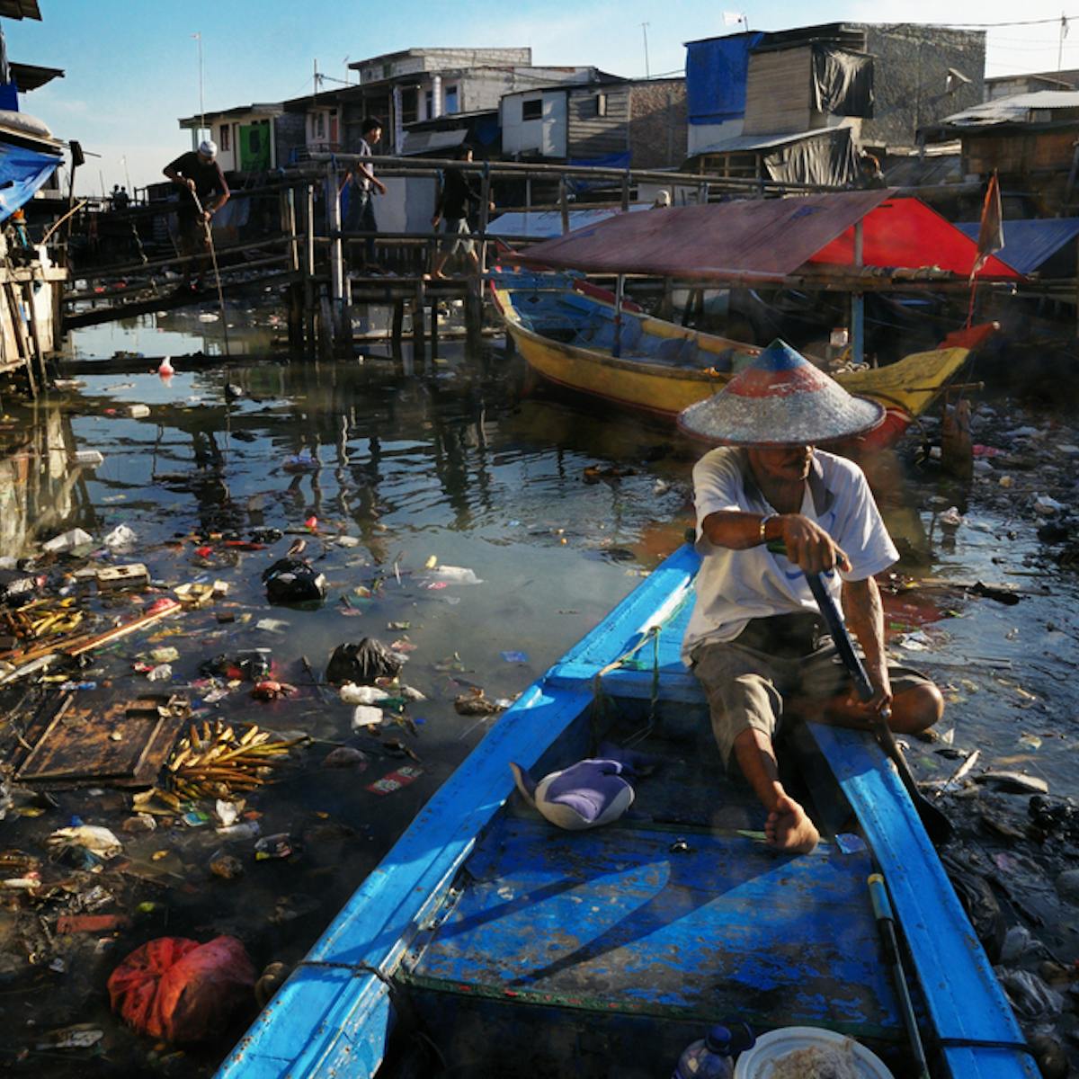 Pencemaran Sungai Jakarta Dan Solusinya Bukan Sekadar Waring