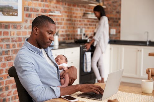 How new fathers use social media to make sense of their roles