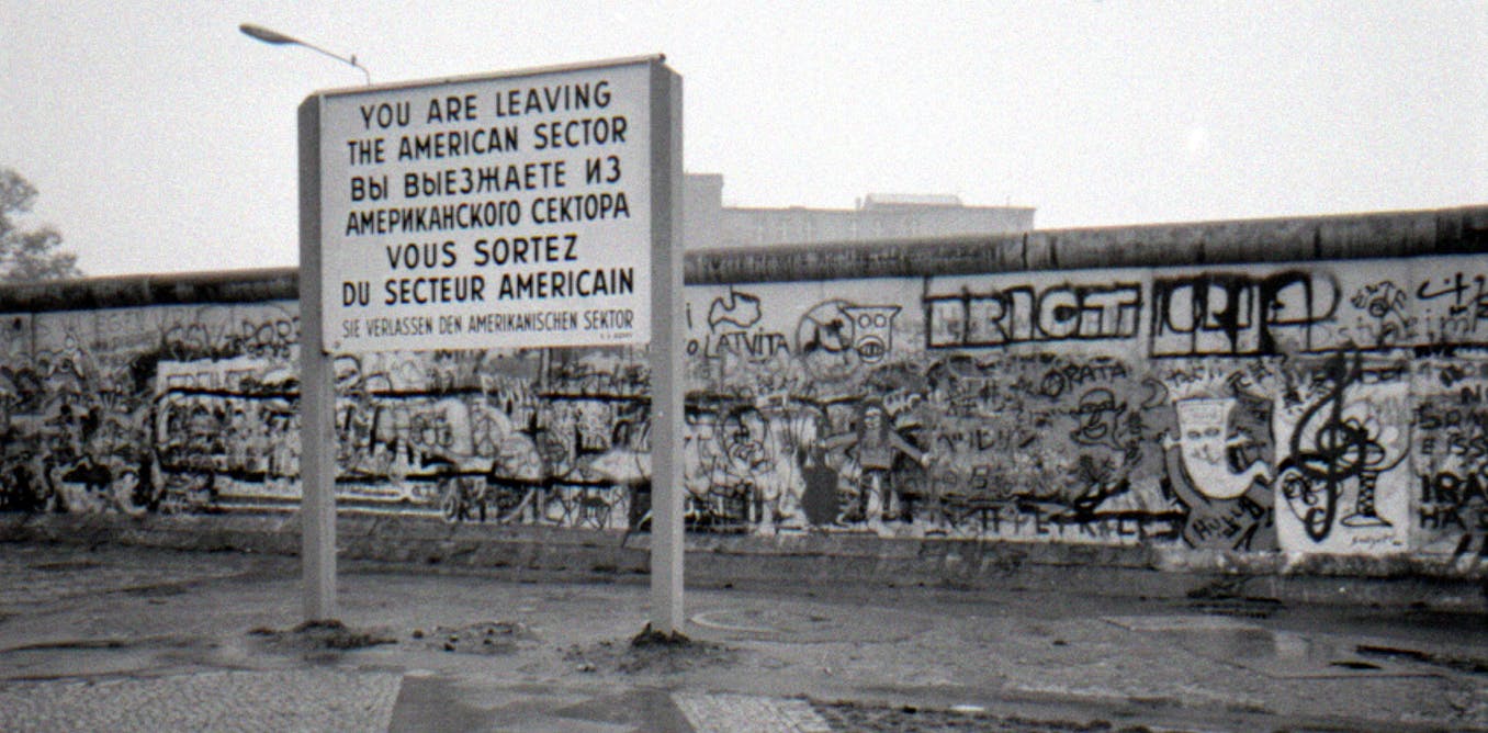 Berlin Wall, HISTORY , Dates & The Fall