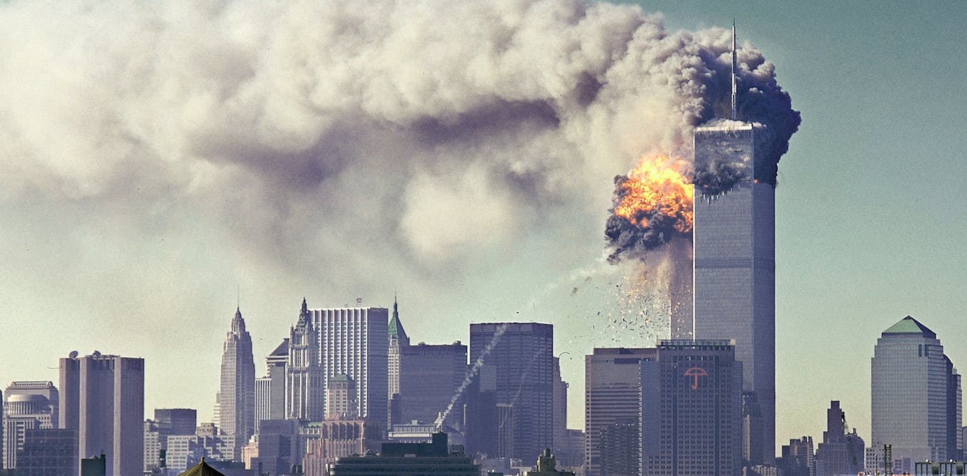 Модель 9 11. Башни Близнецы в Нью-Йорке 11 сентября. Взрыв башен близнецов 11 сентября 2001. 11 Сентября 2001 года террористическая атака на США.