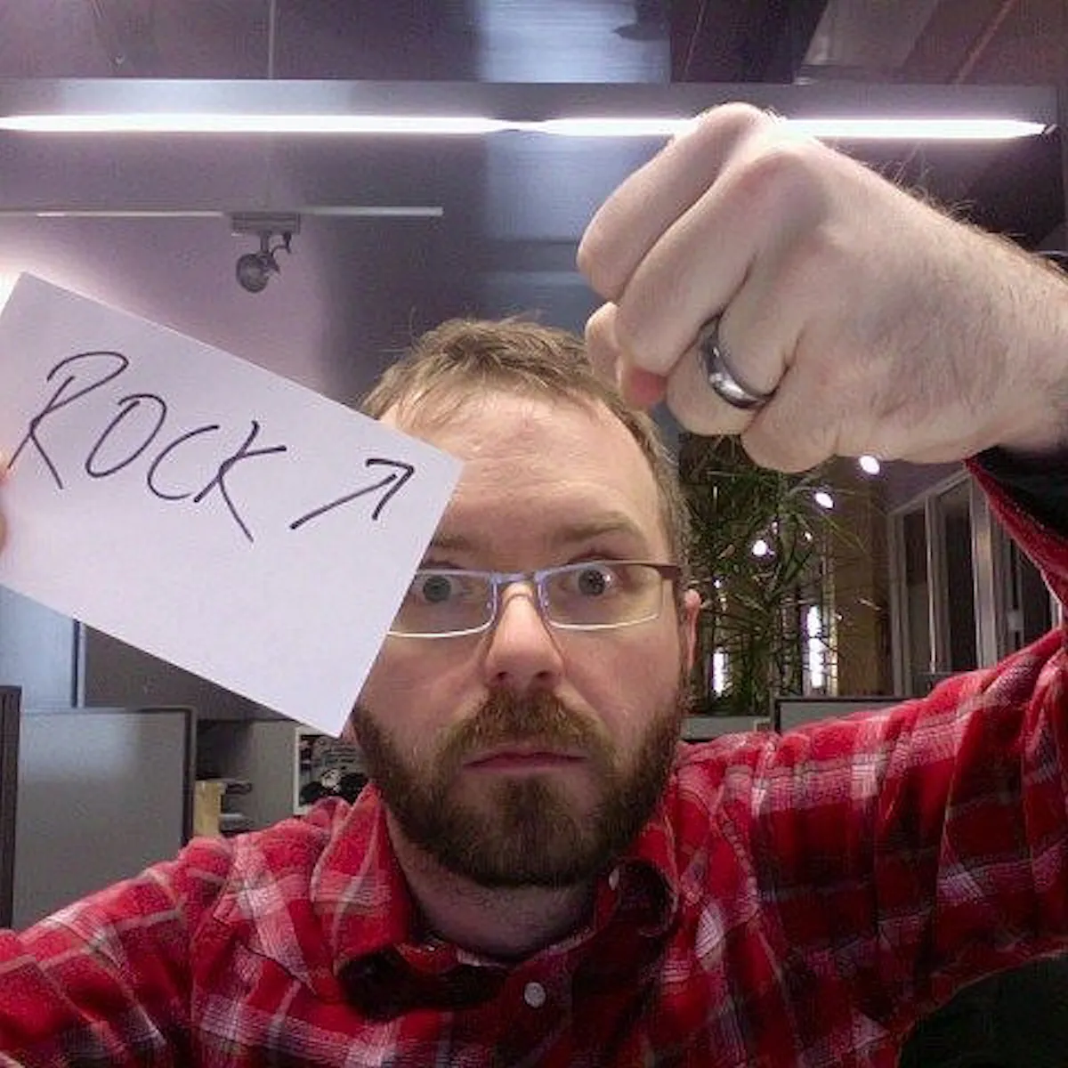 How Not To Win At Rock Paper Scissors