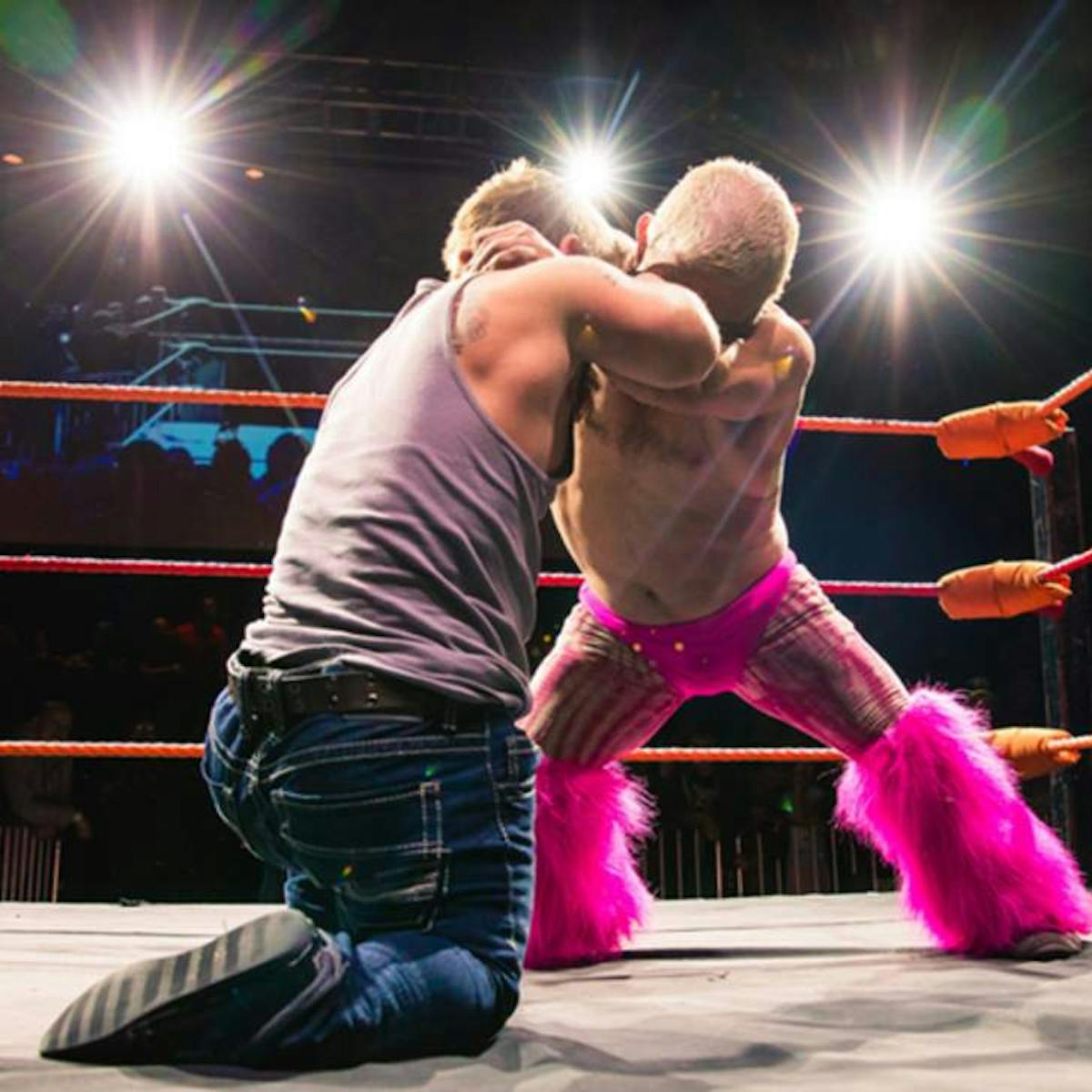 Download Dwarfism Wrestling Show Will Simply Reinforce Prejudice For iPhone Free Wallpaper Dwarfism Wrestling Show Will Simply Reinforce Prejudice For iPhone Free