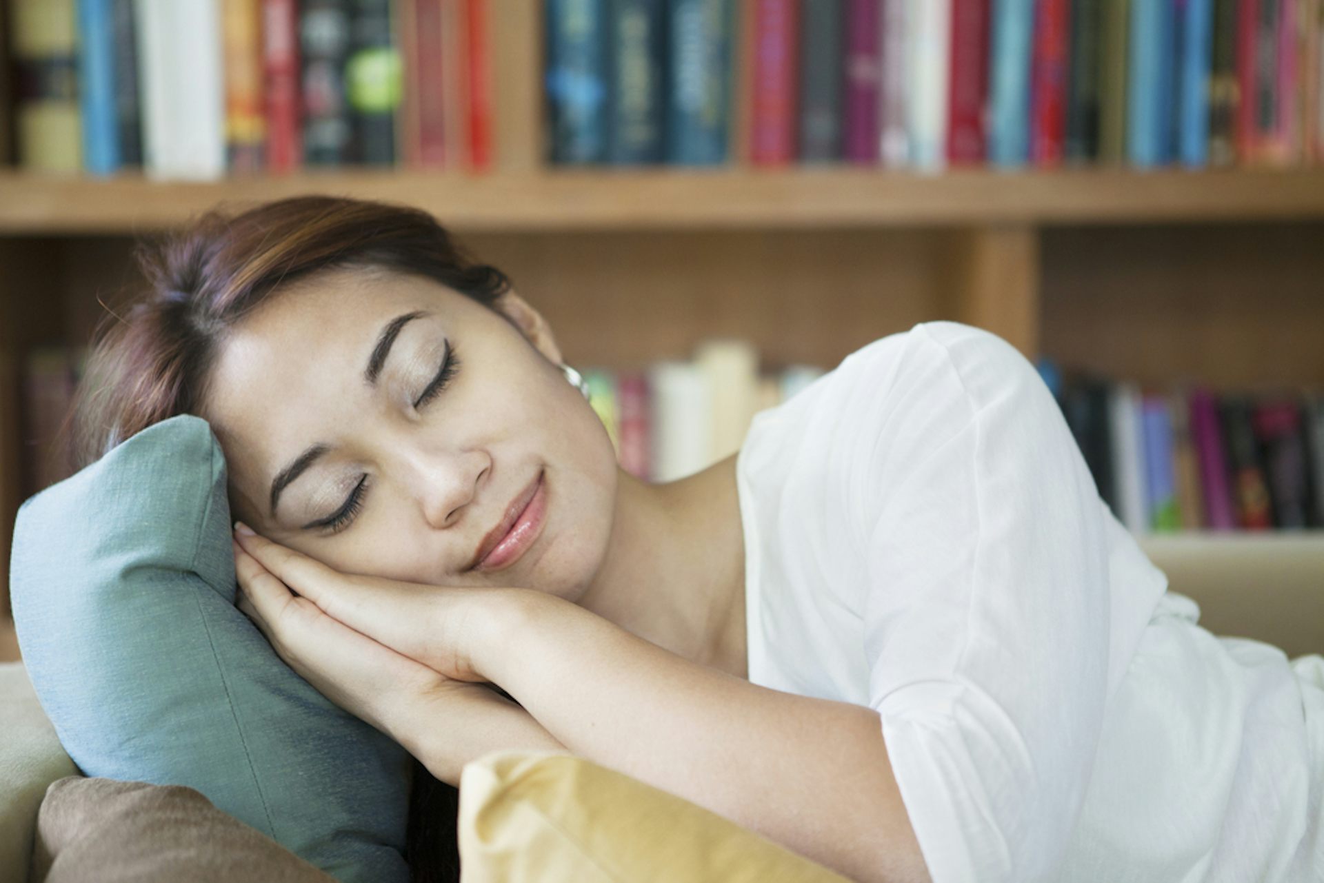 Want To Boost Your Memory And Mood? Take A Nap, But Keep It Short