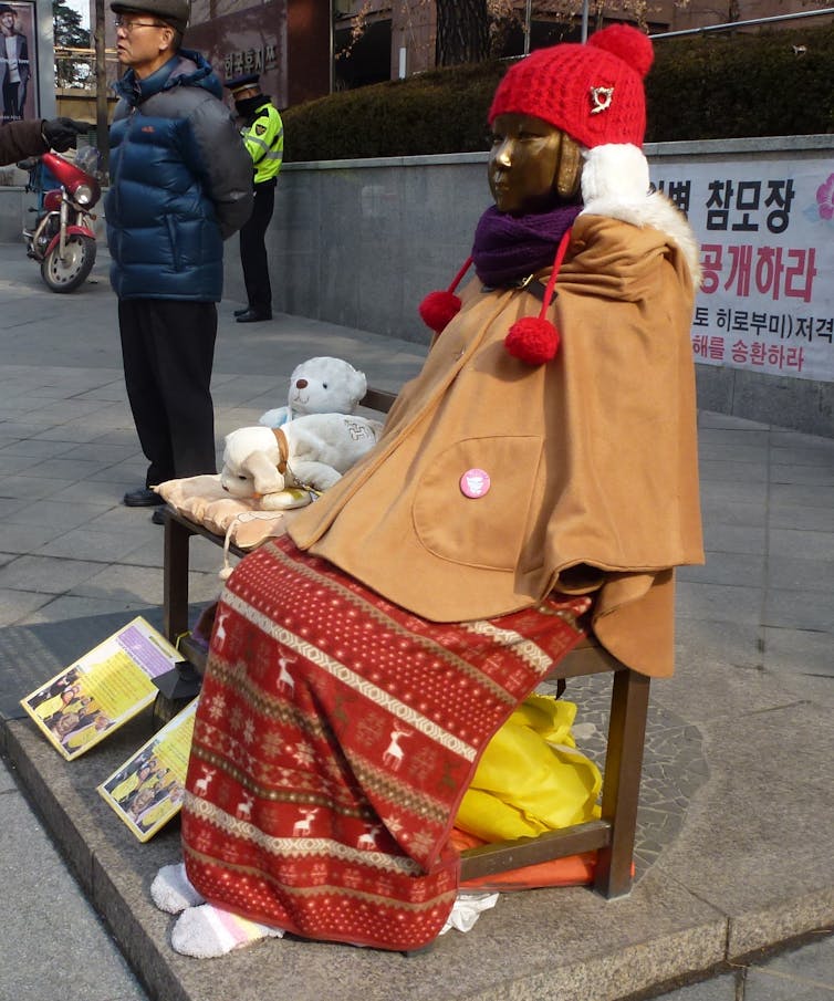 file-20181001-19018-1f6pokr.jpg?ixlib=rb-1.1.0&q=45&auto=format&w=754&fit=clip