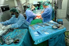 Hall of Famer Rod Carew undergoes successful heart transplant surgery 