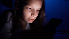 La relación entre el acoso escolar y el uso de teléfonos móviles en el colegio: 6 consejos para evitarlo