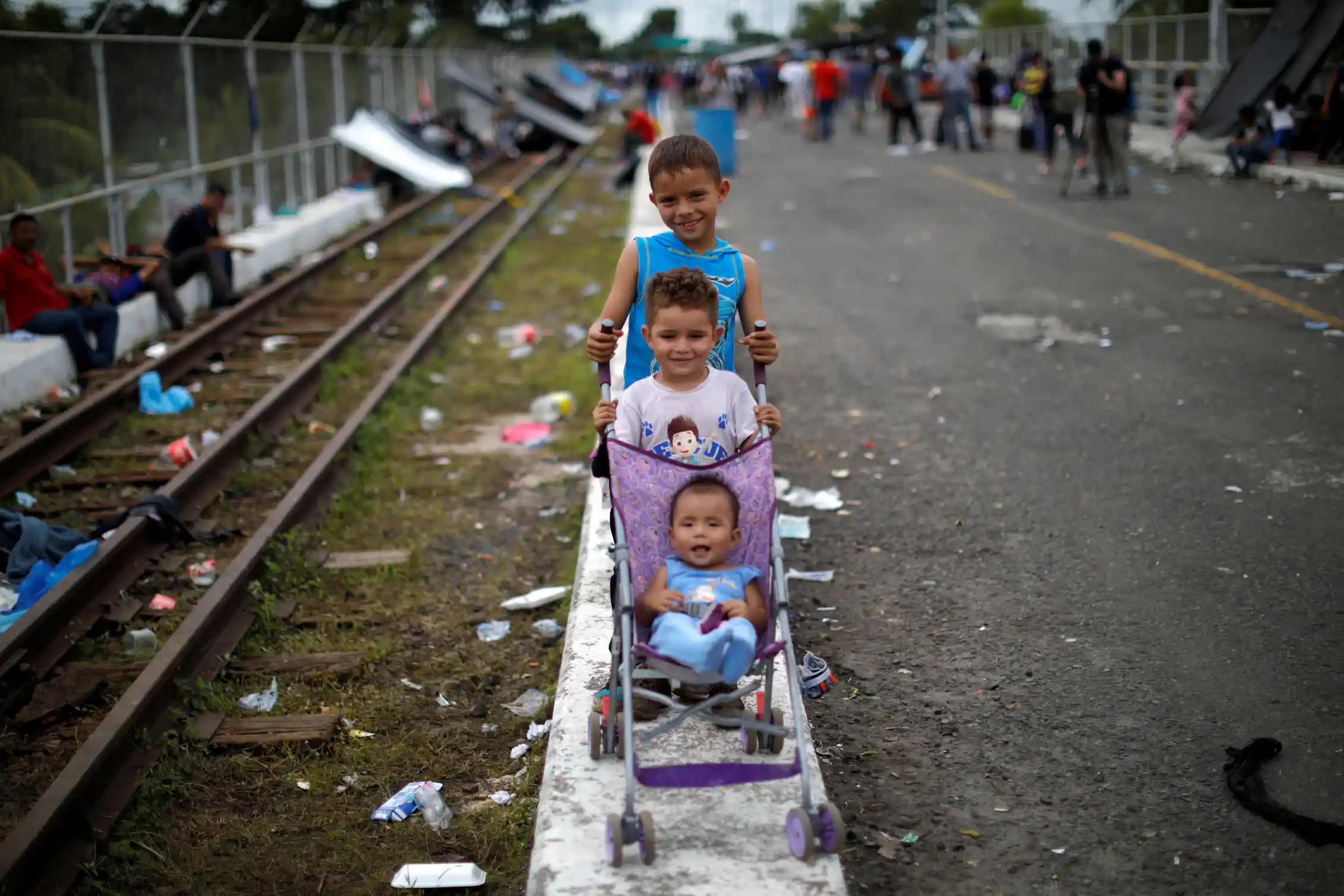 Los migrantes viajan en ‘caravanas’ por una razón: seguridad