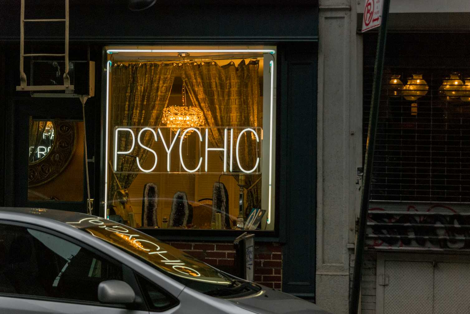 The science of why so many people believe in psychic powers