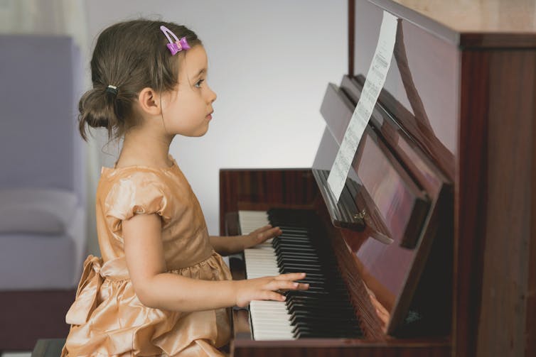 Learning music early can make your child a better reader