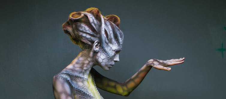 Why it is (almost) impossible to teach creativity