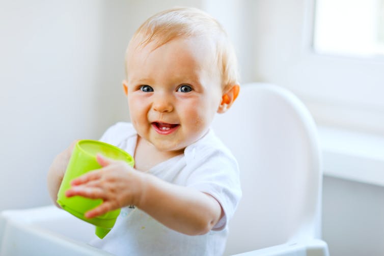 If you're feeding with formula, here's what you can do to promote your baby's healthy growth