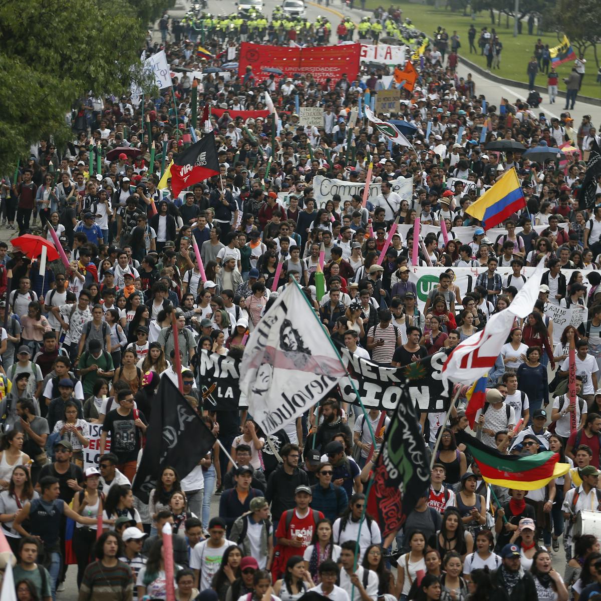 Картинки по запросу colombian protests
