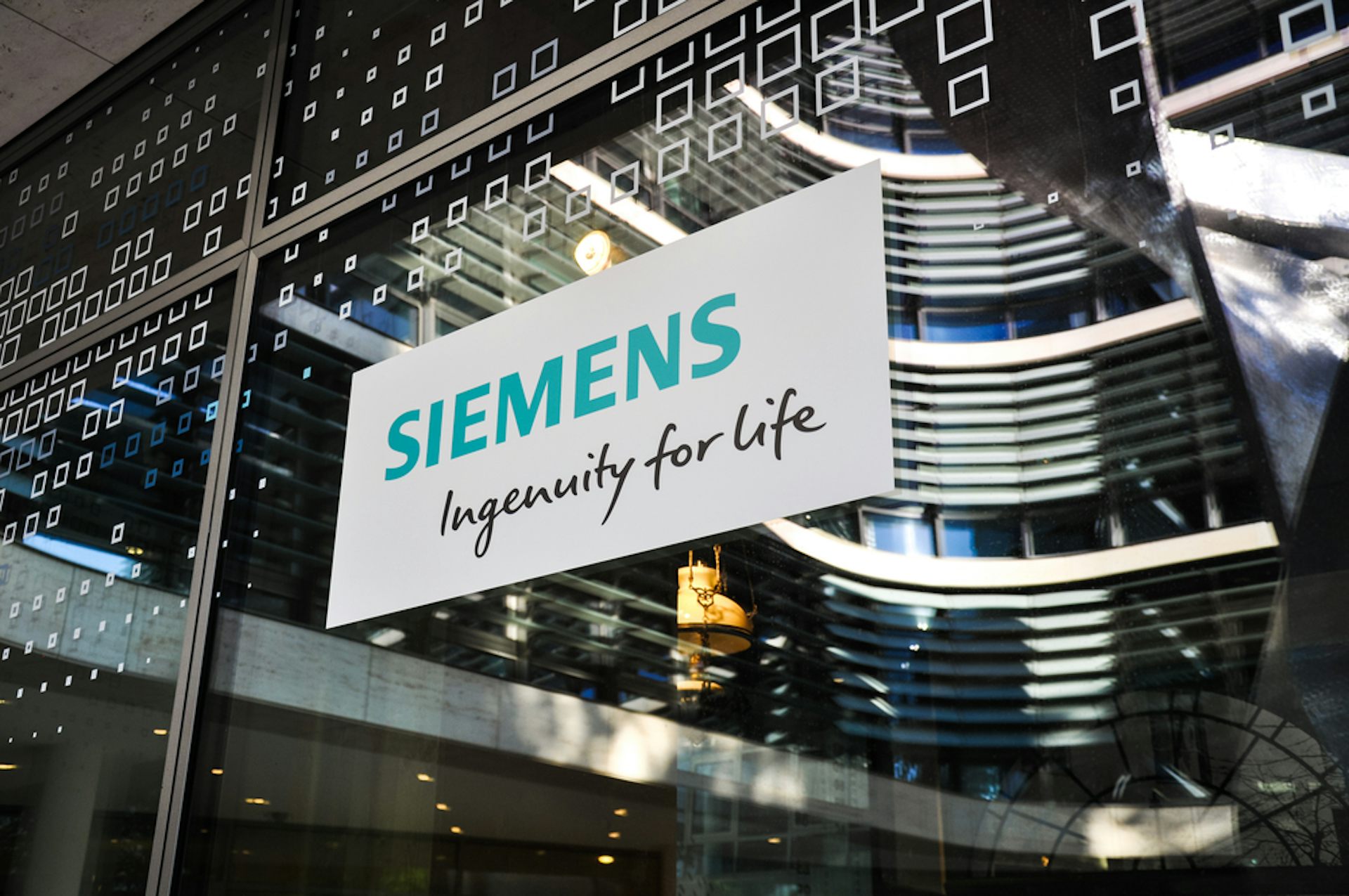 Lessons from the massive Siemens corruption scandal one decade later