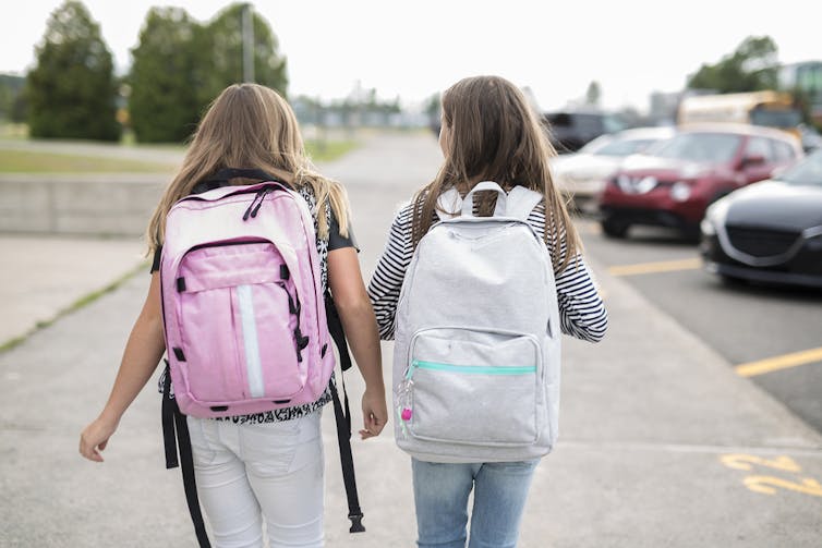 Making friends in primary school can be tricky. Here's how parents and teachers can help