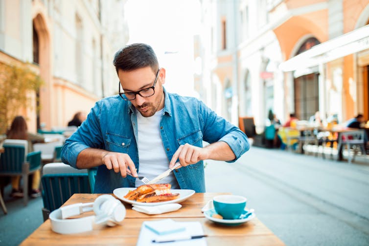 Single during the holidays? It doesn’t mean being lonely or alone