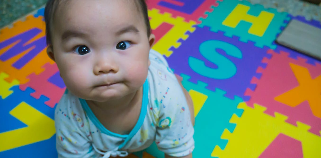 Cómo tratar a los niños con dificultades para empezar a hablar