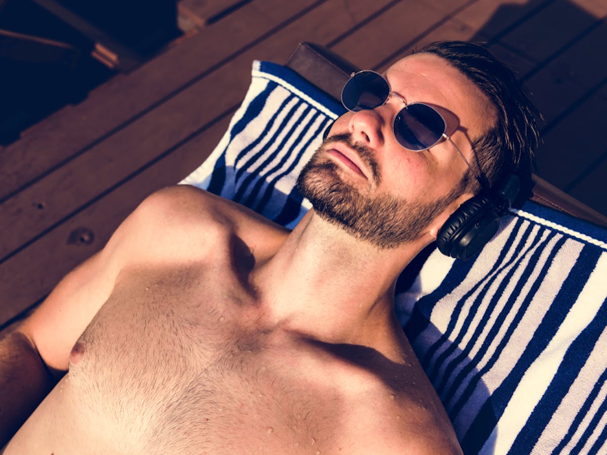 There S No Such Thing As A Safe Tan Here S What S Happening Underneath Your Summer Glow
