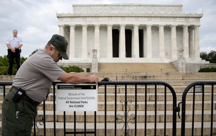 How a government shutdown affects the economy