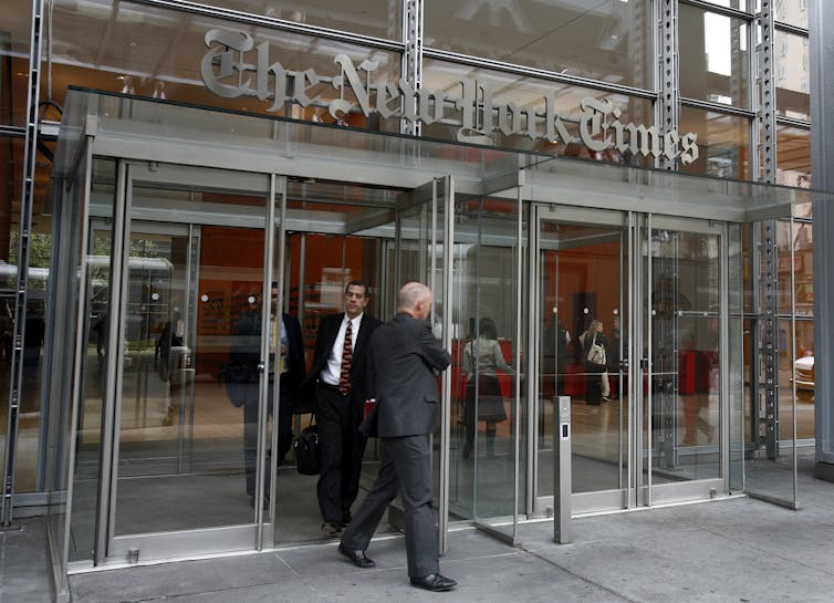 When newspapers close, voters become more partisan