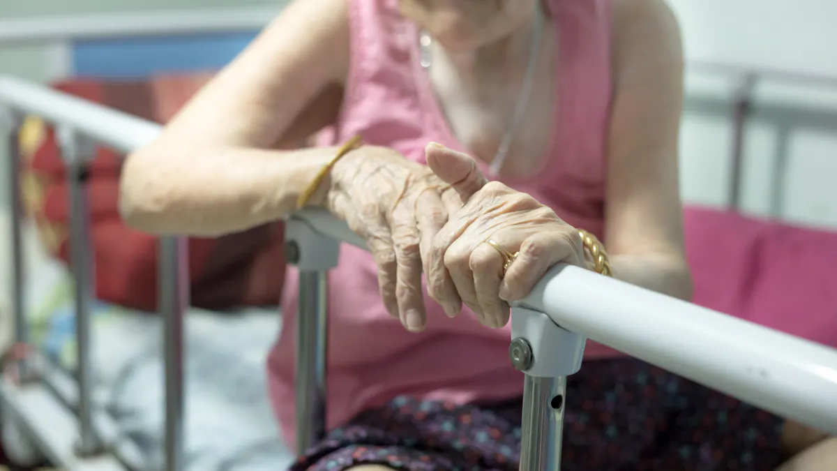 Physical Restraint Doesn T Protect Patients There Are Better Alternatives