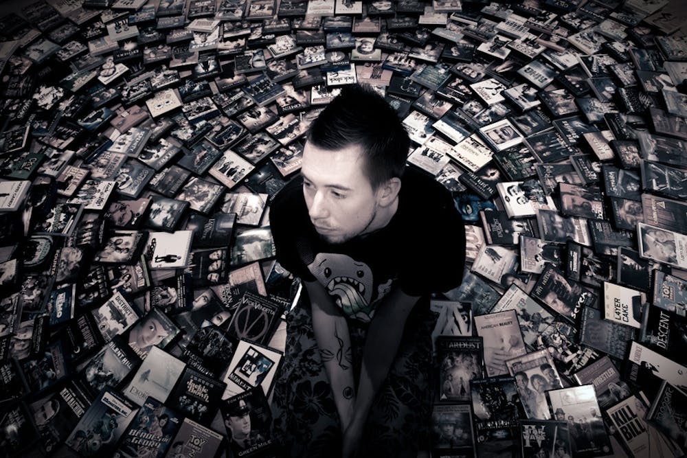 More Data Storage Here S How To Fit 1 000 Terabytes On A Dvd